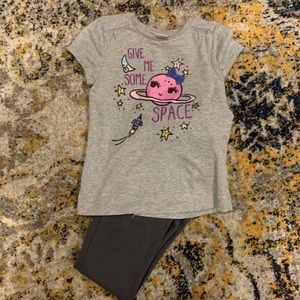 Girls outfit size 5